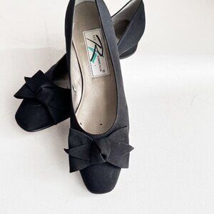 Vintage Ros Hommerson Bow Detail Fabric Upper Flats 8.5S
